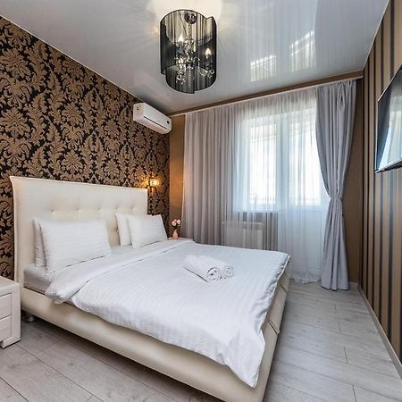 Fashionable Panoramic Apartments Dnieper. Obolon كييف المظهر الخارجي الصورة