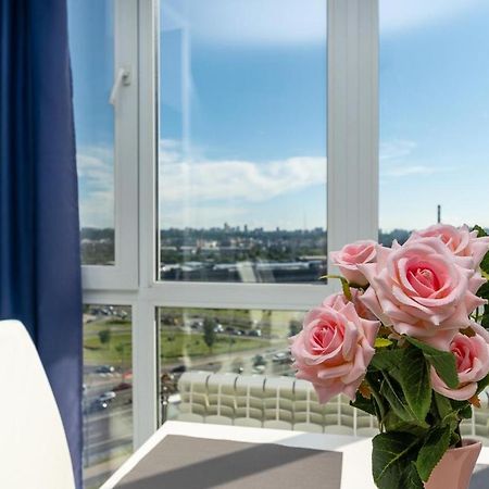 Fashionable Panoramic Apartments Dnieper. Obolon كييف المظهر الخارجي الصورة