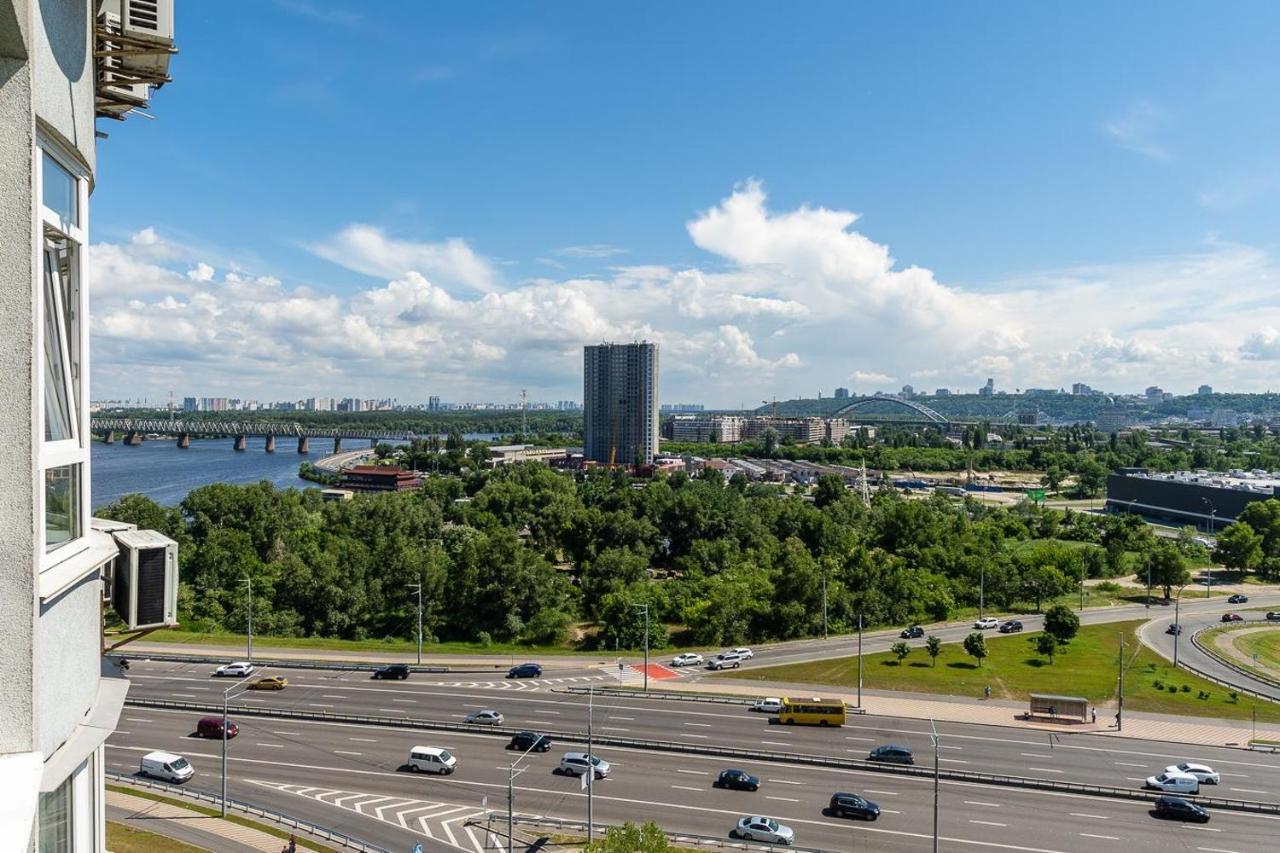 Fashionable Panoramic Apartments Dnieper. Obolon كييف المظهر الخارجي الصورة